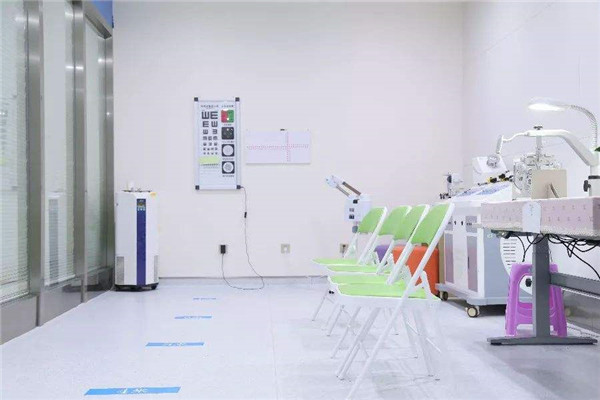 明佳亮视力保健